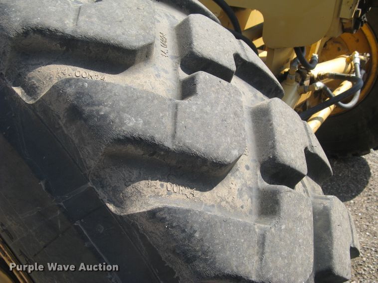 image for item DC1410 1998 Champion 720A VHP motor grader