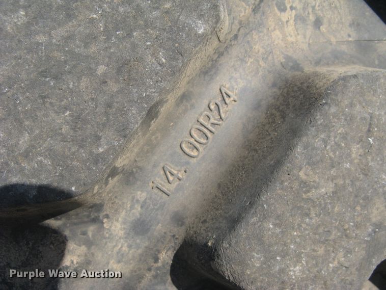 image for item DC1410 1998 Champion 720A VHP motor grader