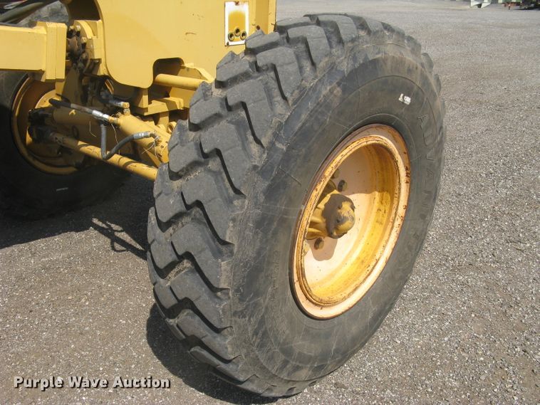 image for item DC1410 1998 Champion 720A VHP motor grader