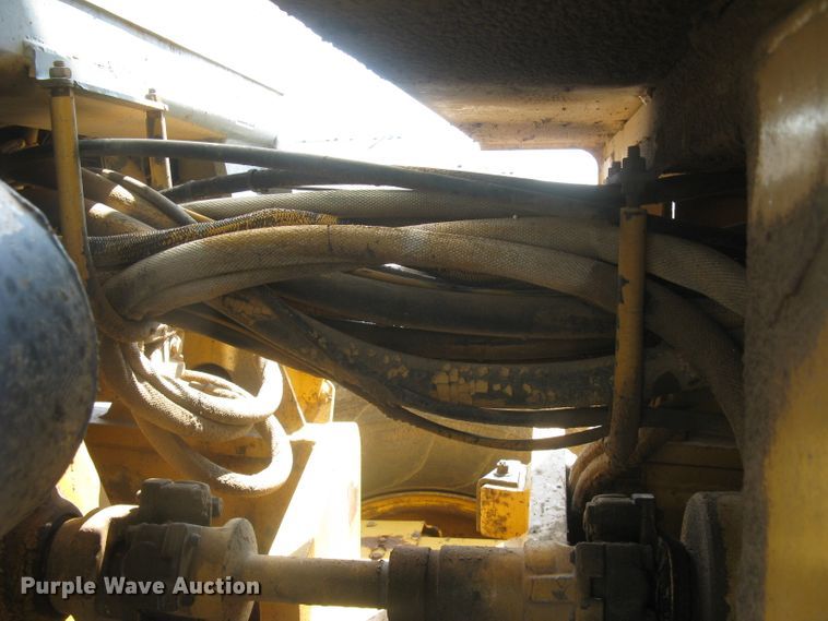 image for item DC1410 1998 Champion 720A VHP motor grader