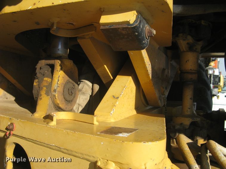 image for item DC1410 1998 Champion 720A VHP motor grader