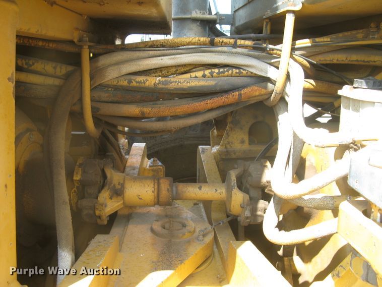 image for item DC1410 1998 Champion 720A VHP motor grader