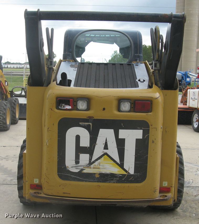 image for item DC1412 2008 Caterpillar 262C skid steer