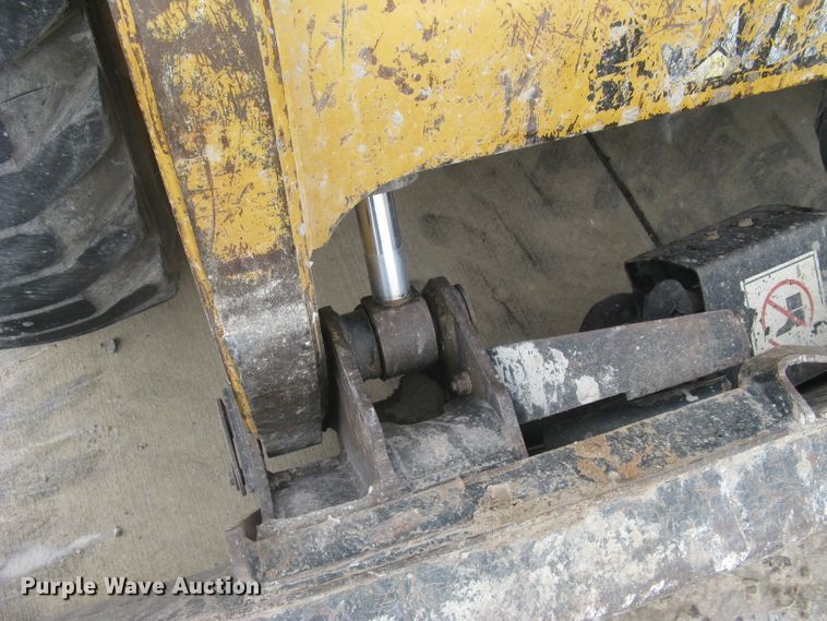 image for item DC1412 2008 Caterpillar 262C skid steer