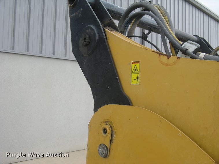 image for item DC1412 2008 Caterpillar 262C skid steer