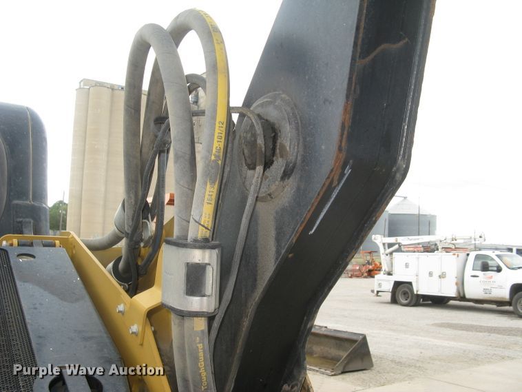 image for item DC1412 2008 Caterpillar 262C skid steer