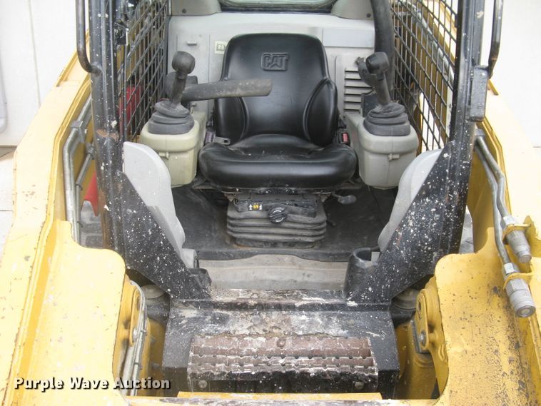 image for item DC1412 2008 Caterpillar 262C skid steer