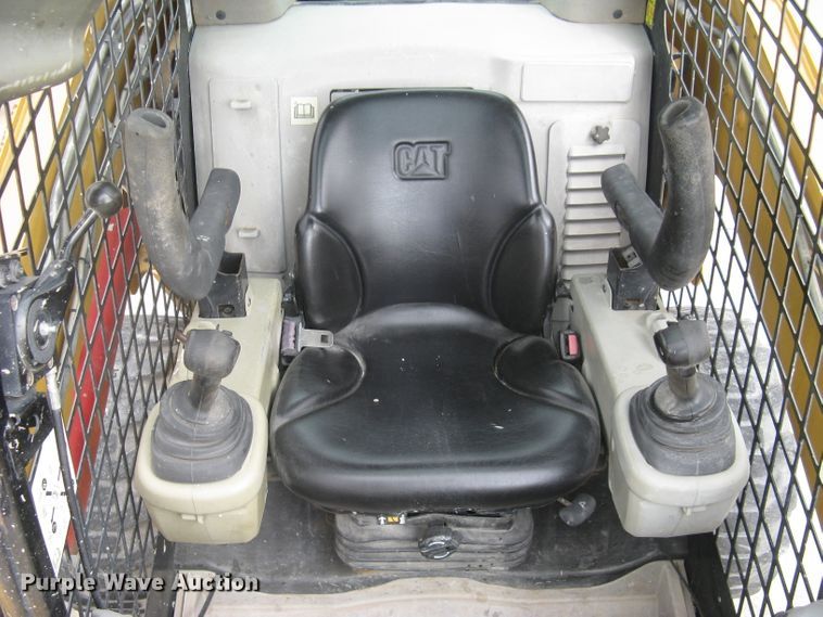 image for item DC1412 2008 Caterpillar 262C skid steer