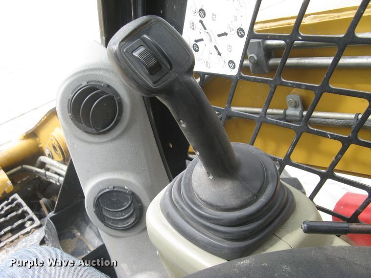 image for item DC1412 2008 Caterpillar 262C skid steer