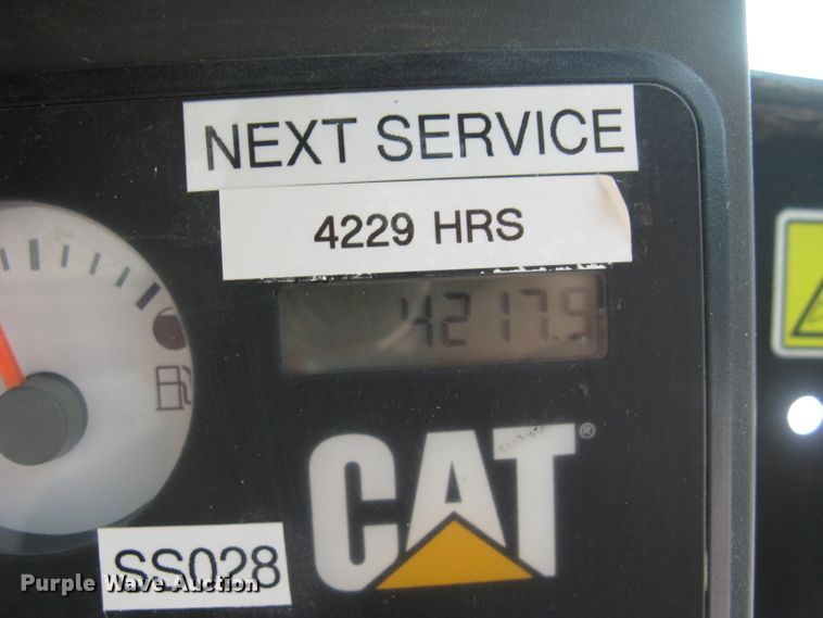 image for item DC1412 2008 Caterpillar 262C skid steer