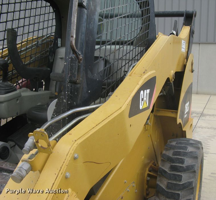 image for item DC1413 2008 Caterpillar 262C skid steer