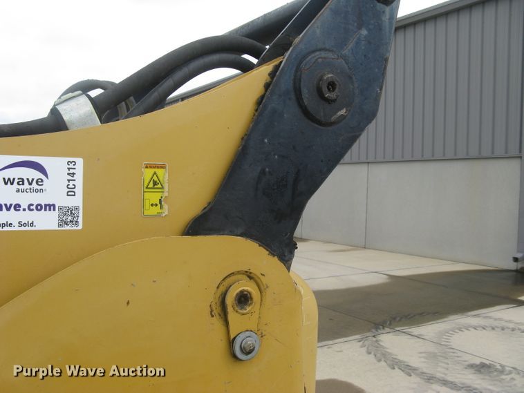 image for item DC1413 2008 Caterpillar 262C skid steer