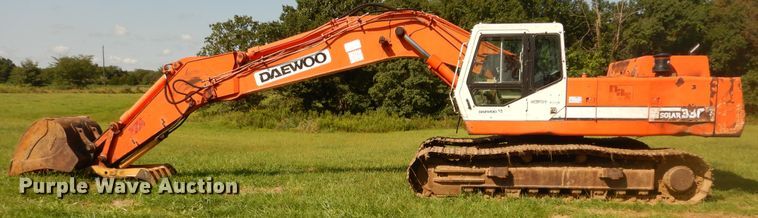 image for item DC8681 1998 Daewoo Solar 330-III excavator