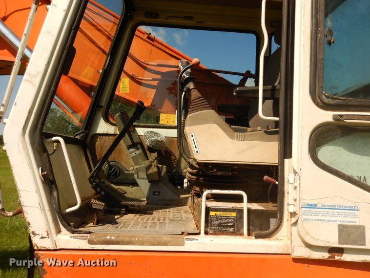 image for item DC8681 1998 Daewoo Solar 330-III excavator