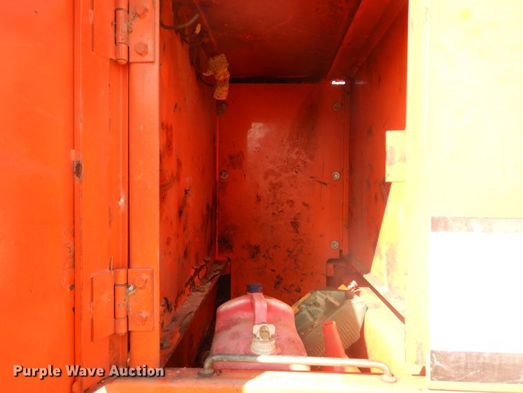 image for item DC8681 1998 Daewoo Solar 330-III excavator