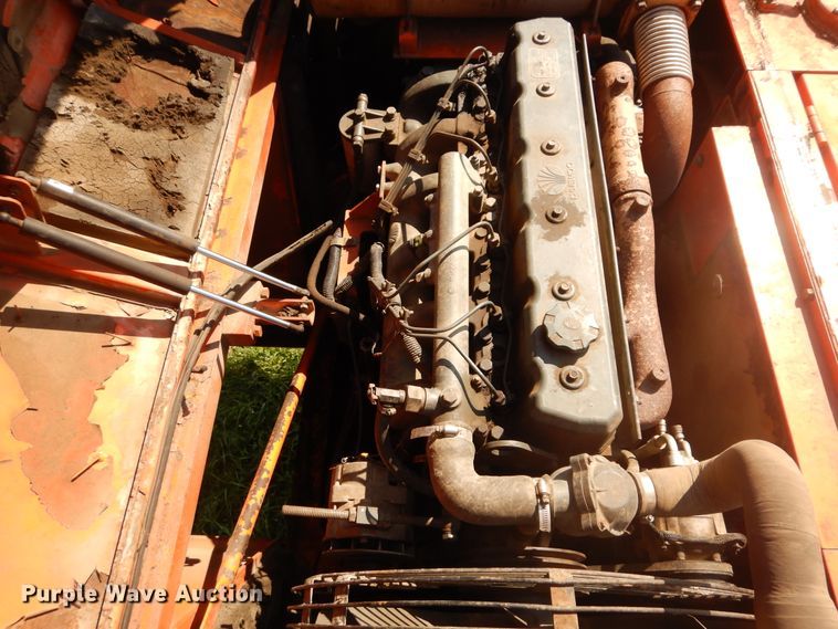 image for item DC8681 1998 Daewoo Solar 330-III excavator