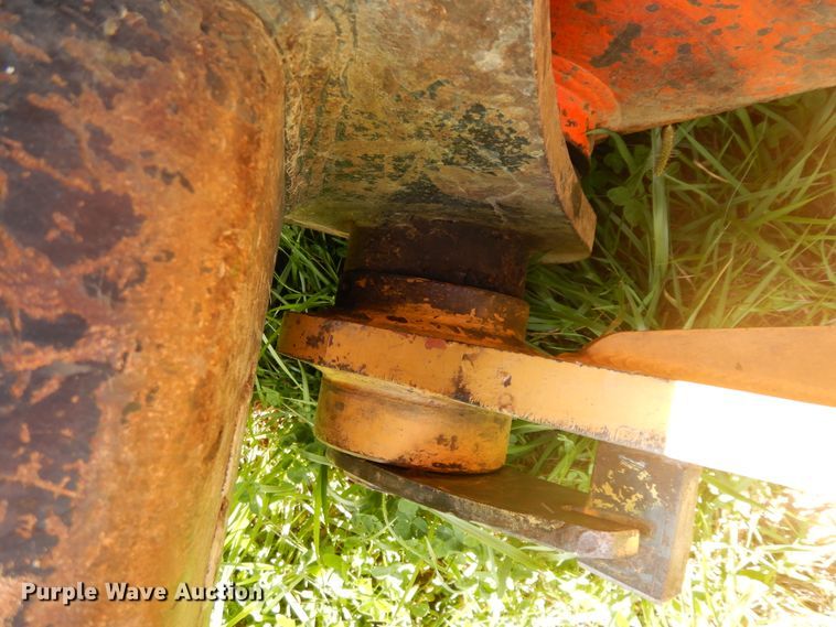 image for item DC8681 1998 Daewoo Solar 330-III excavator