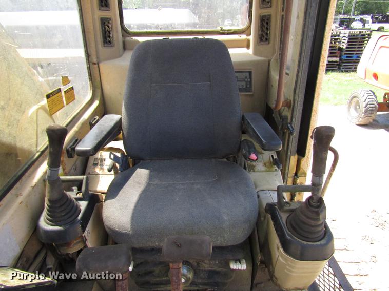 image for item DD3005 1993 Caterpillar 325L excavator
