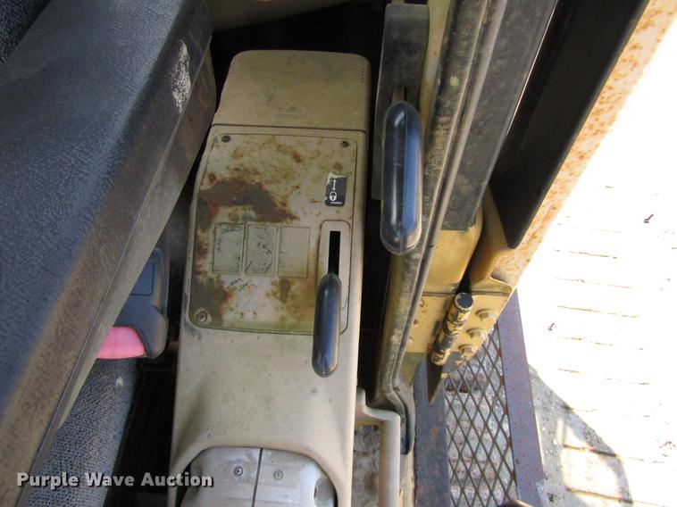 image for item DD3005 1993 Caterpillar 325L excavator