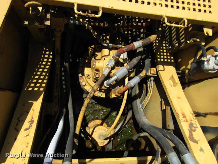image for item DD3005 1993 Caterpillar 325L excavator