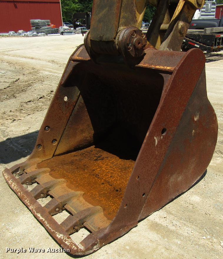 image for item DD3005 1993 Caterpillar 325L excavator