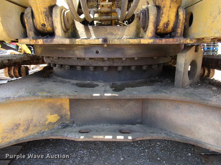 image for item DD3005 1993 Caterpillar 325L excavator