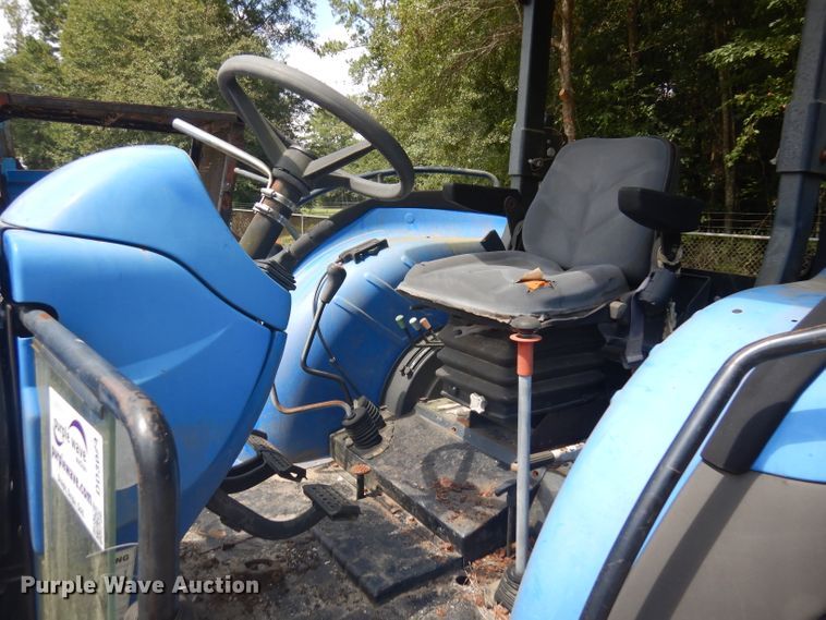 image for item DD3024 2010 New Holland TD5030 tractor