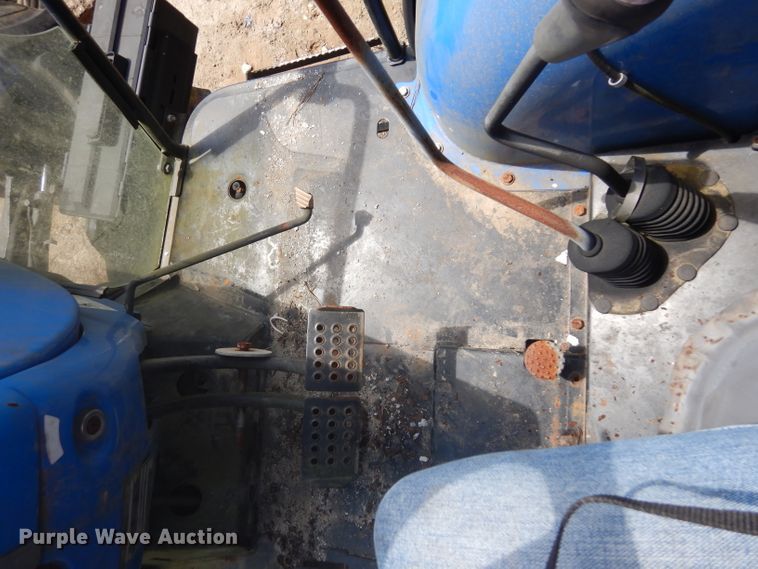 image for item DD3024 2010 New Holland TD5030 tractor