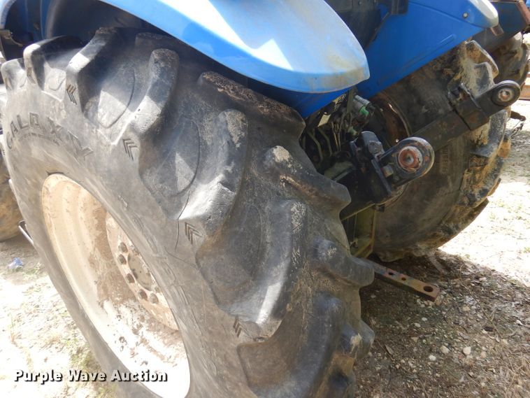 image for item DD3024 2010 New Holland TD5030 tractor