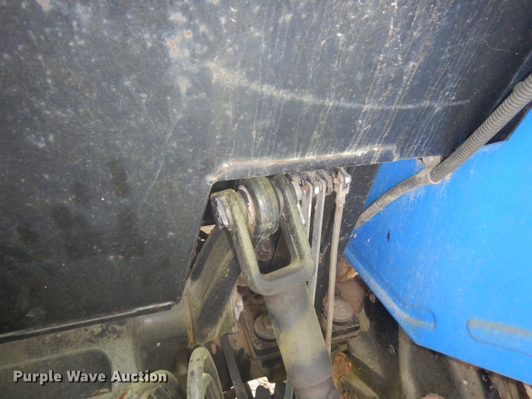 image for item DD3024 2010 New Holland TD5030 tractor