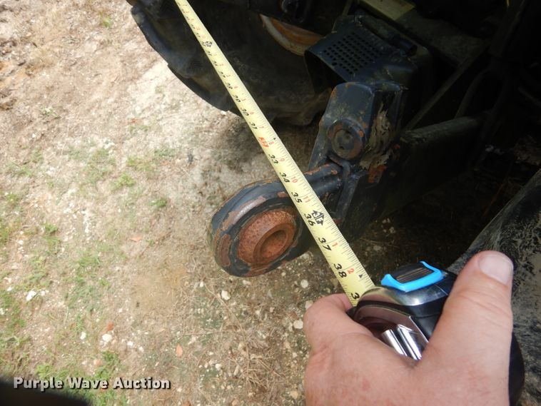 image for item DD3024 2010 New Holland TD5030 tractor