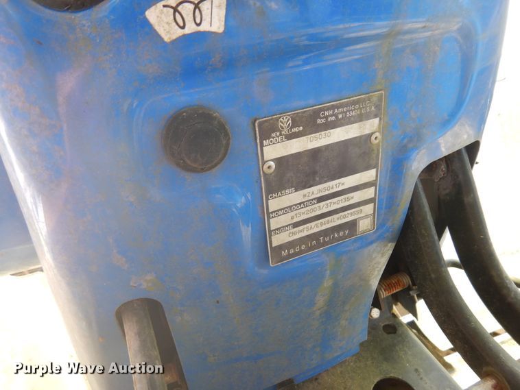 image for item DD3024 2010 New Holland TD5030 tractor