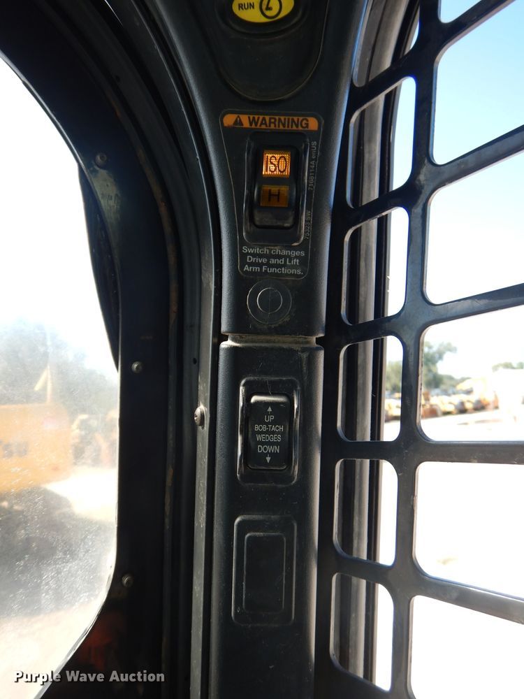 image for item DD6314 2012 Bobcat T770 skid steer