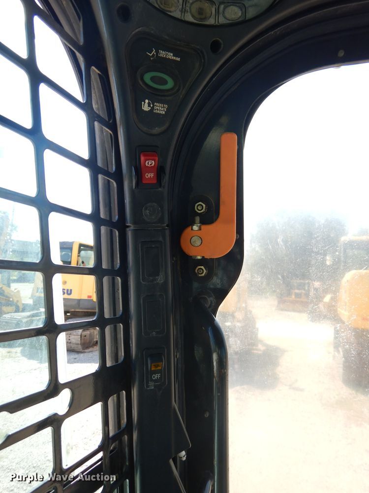 image for item DD6314 2012 Bobcat T770 skid steer