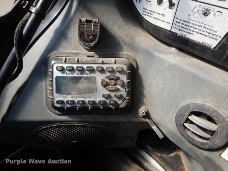 image for item DD6314 2012 Bobcat T770 skid steer