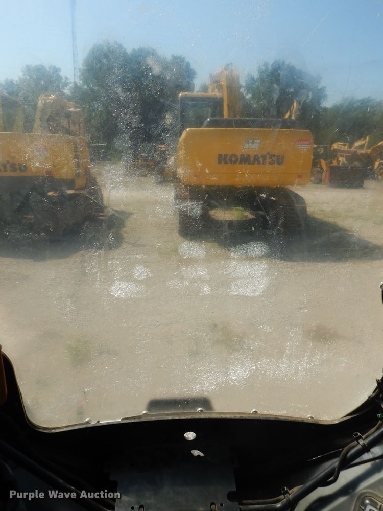 image for item DD6314 2012 Bobcat T770 skid steer