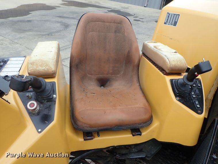 image for item DE1037 2001 Vermeer D24X33 directional boring unit