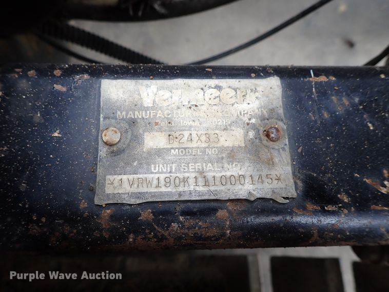 image for item DE1037 2001 Vermeer D24X33 directional boring unit