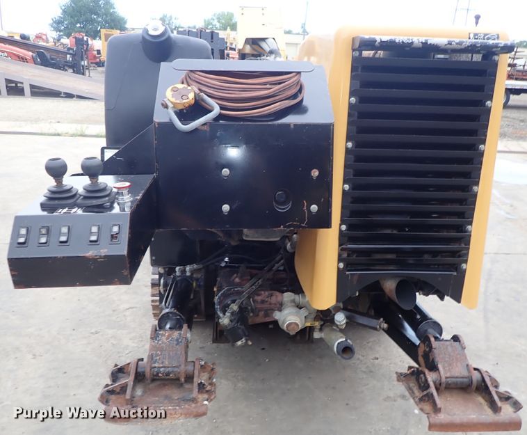 image for item DE1037 2001 Vermeer D24X33 directional boring unit