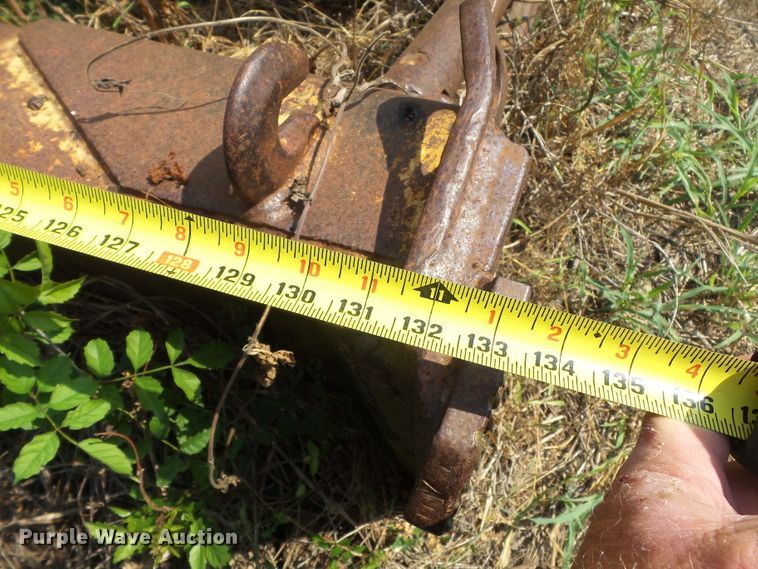 image for item DE7984 1981 John Deere 750 dozer