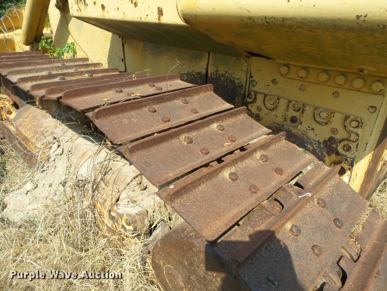 image for item DE7984 1981 John Deere 750 dozer