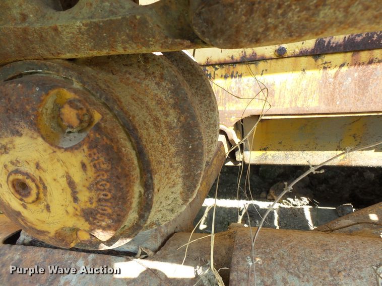 image for item DE7984 1981 John Deere 750 dozer