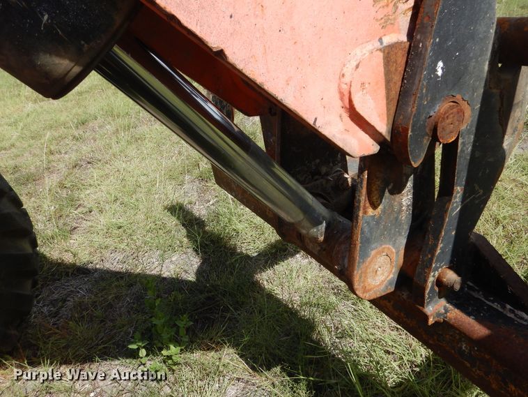 image for item DF2581 2007 SkyTrak 8042 telehandler