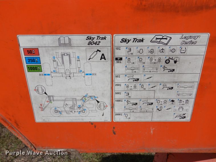 image for item DF2581 2007 SkyTrak 8042 telehandler