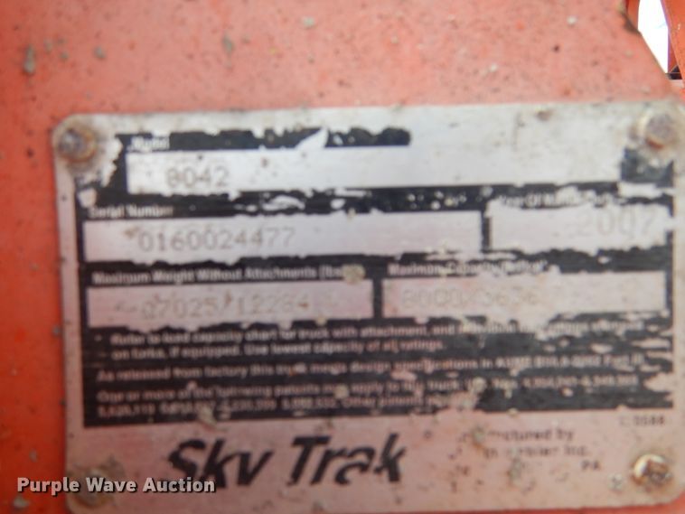 image for item DF2581 2007 SkyTrak 8042 telehandler
