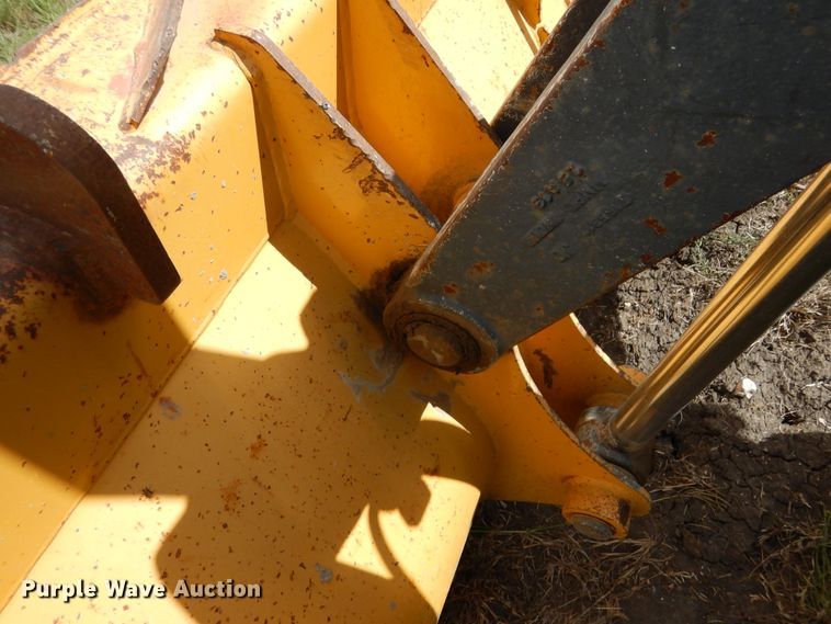 image for item DF2582 2013 John Deere 310K backhoe