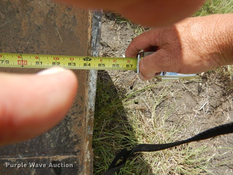 image for item DF2582 2013 John Deere 310K backhoe