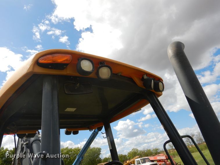 image for item DF2582 2013 John Deere 310K backhoe