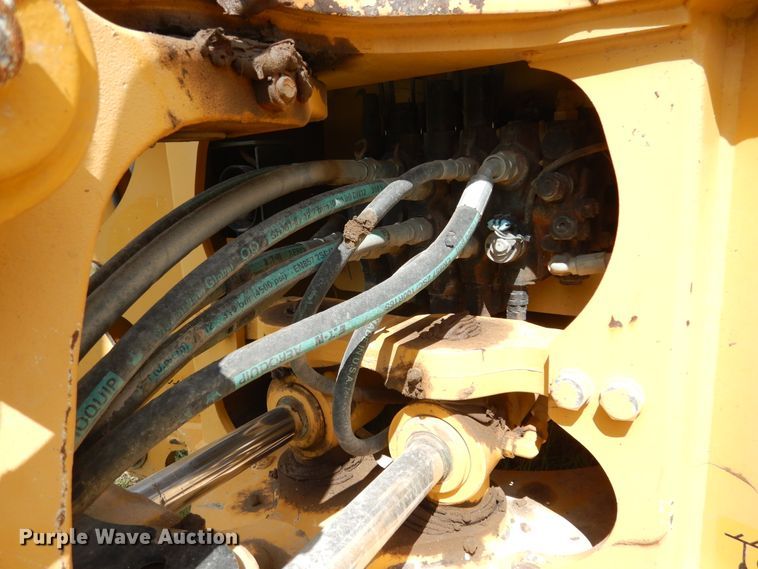 image for item DF2582 2013 John Deere 310K backhoe