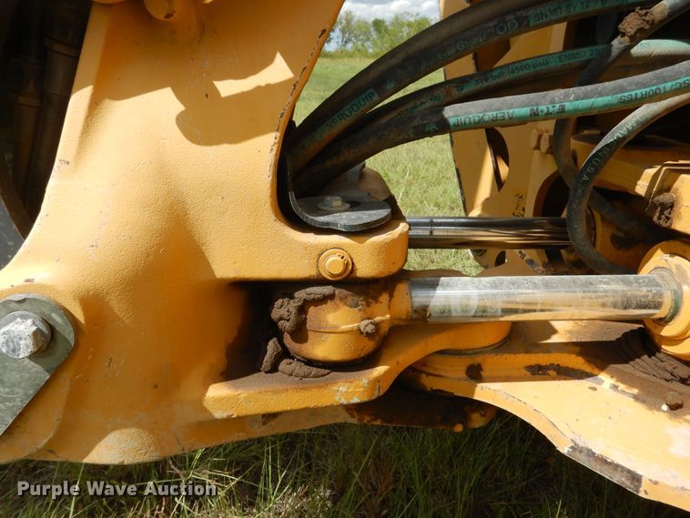 image for item DF2582 2013 John Deere 310K backhoe